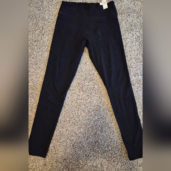 NWT Aerie OFFLINE Mid-Rise Leggings – Black – Medium - Picture 2 of 4